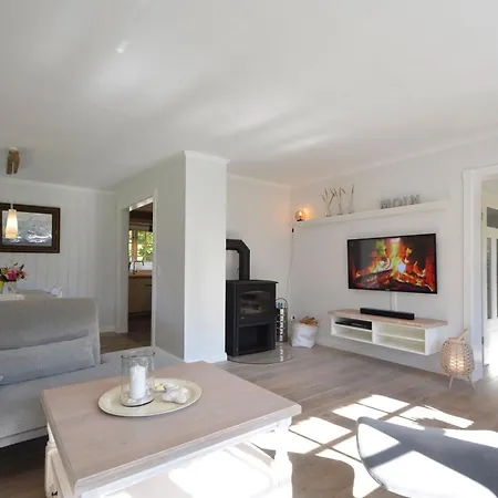 Ferienhaus Hues Bredlun